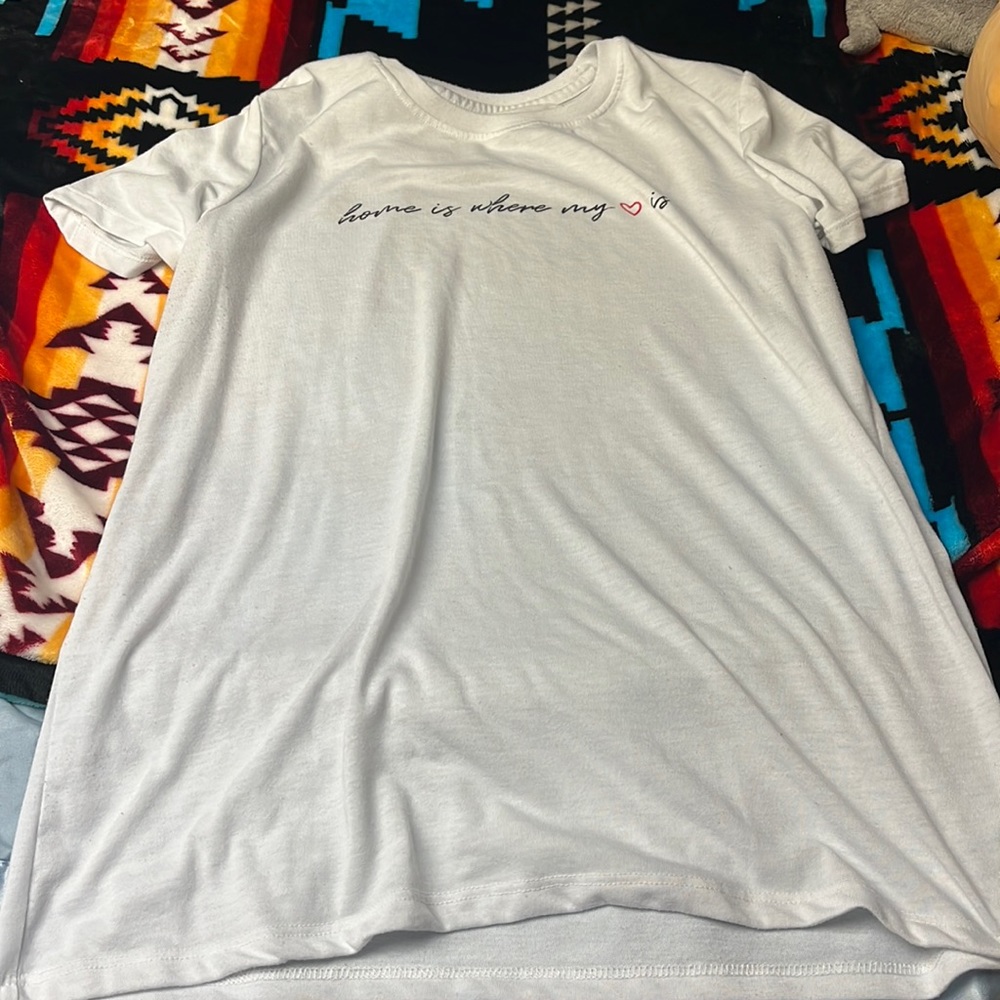 “ Home is where my heart is”white tee
